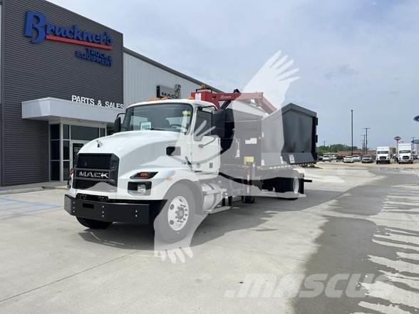 Mack MD7 Sonstige Baumaschinen