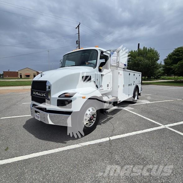 Mack MD7 Sonstige Baumaschinen