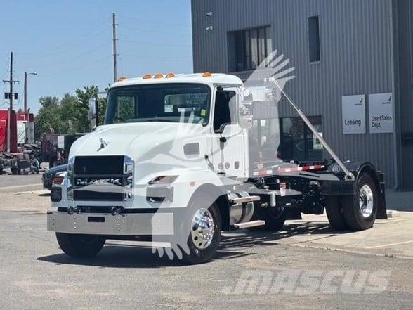 Mack MD7 Sonstige Baumaschinen