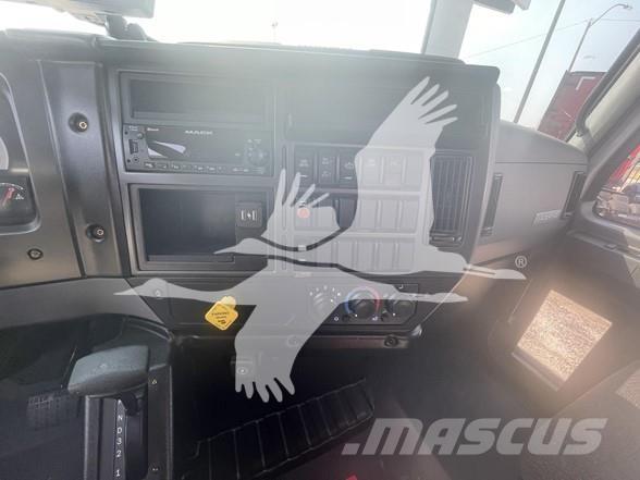 Mack MD7 Sonstige Baumaschinen