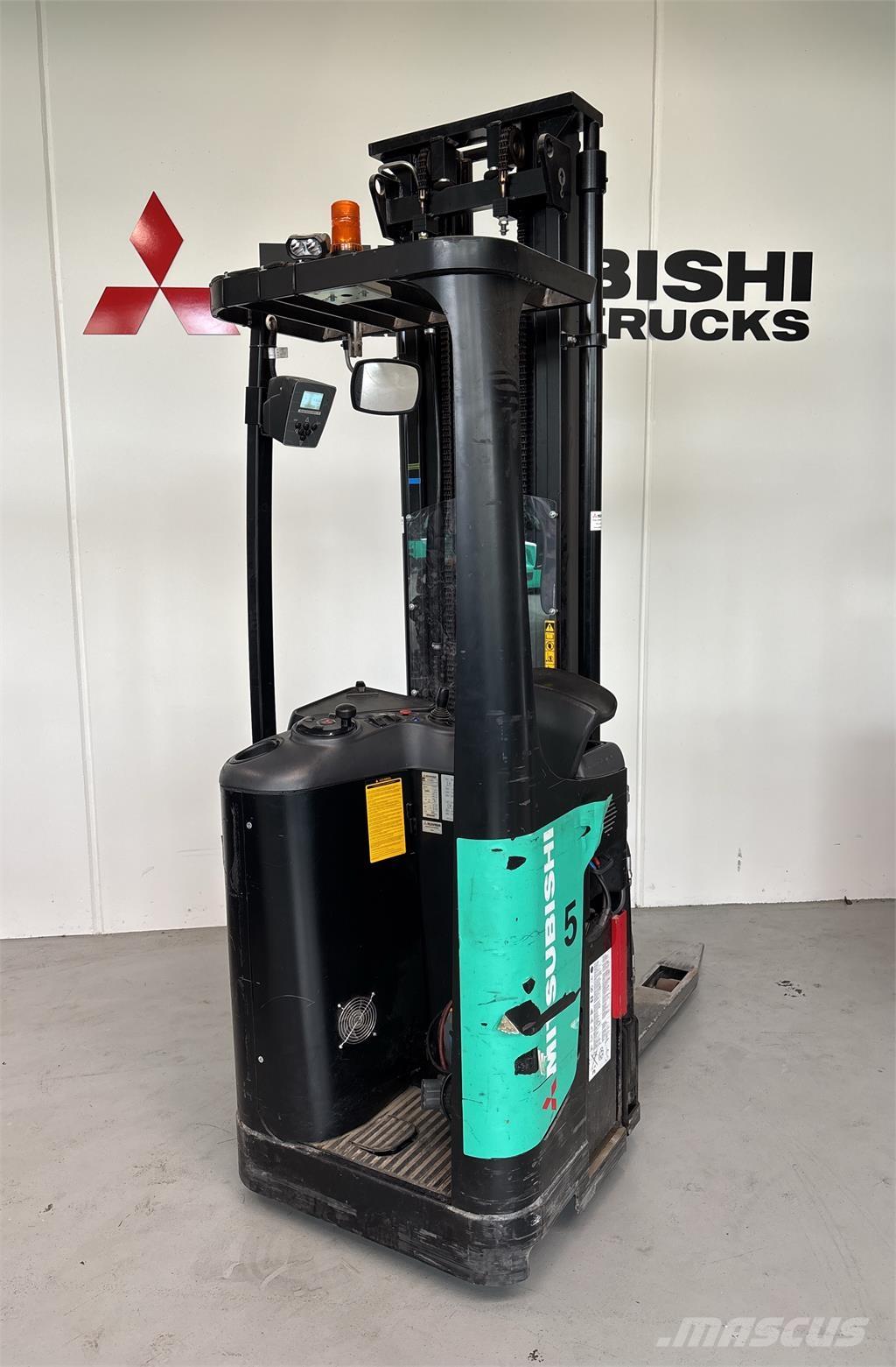 Mitsubishi SBR16N Selbstfahrstapler