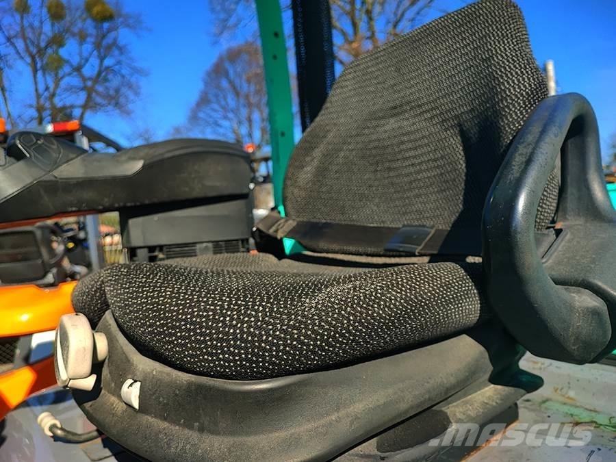 Mitsubishi FD50NT Diesel Stapler