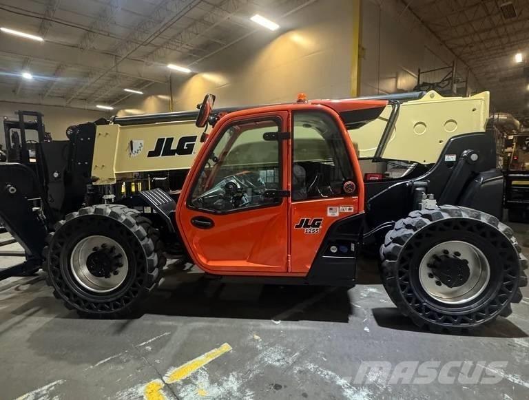 JLG 1255 Teleskoplader