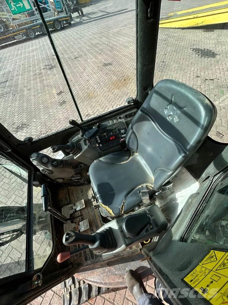 Bobcat E26 Minibagger < 7t