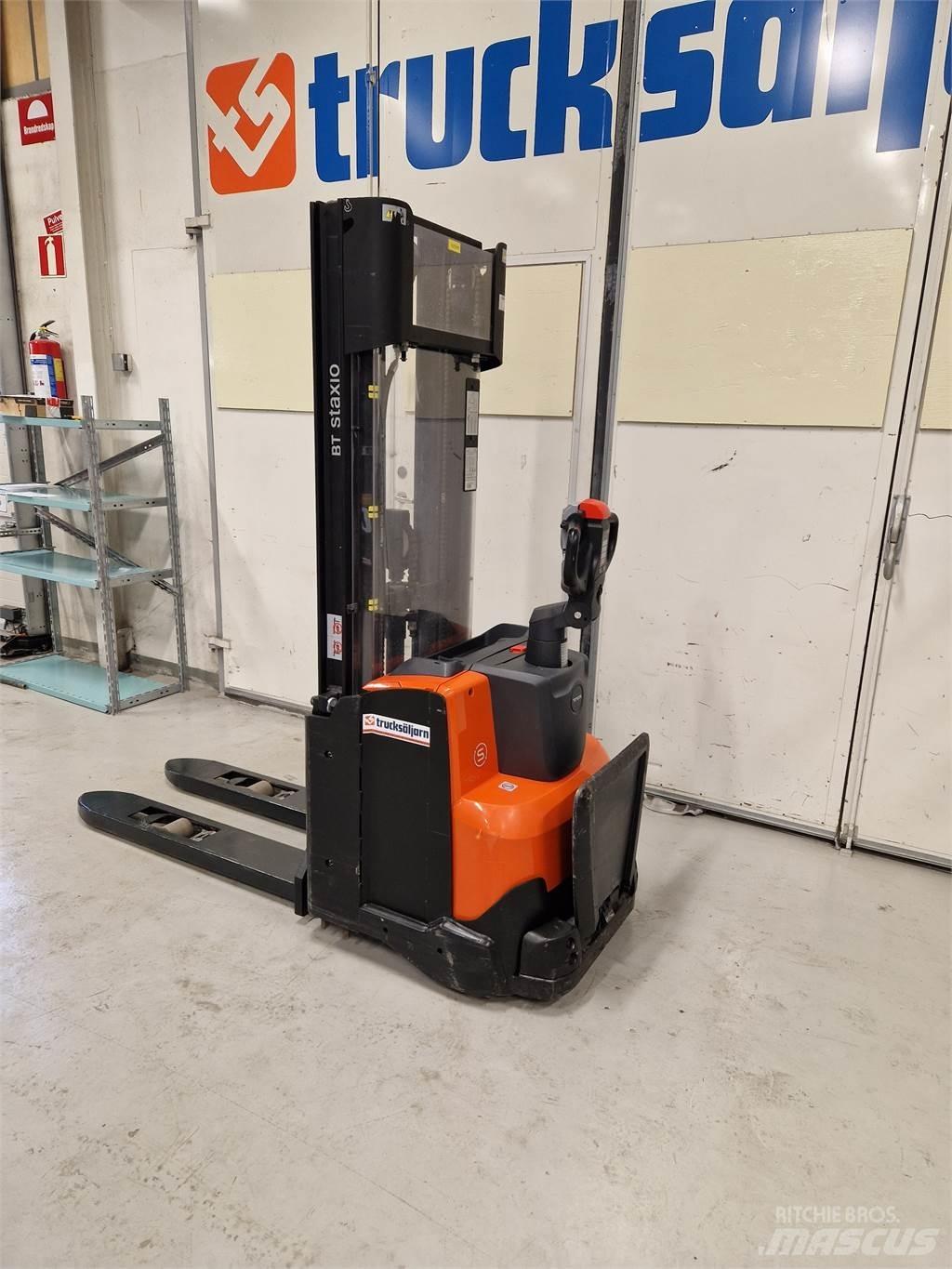 Toyota SWE120L Deichselstapler