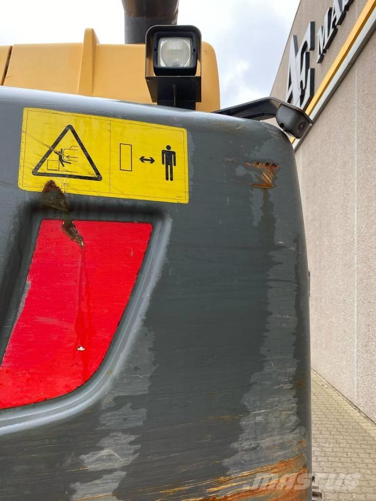 Volvo EC 300 D L Raupenbagger