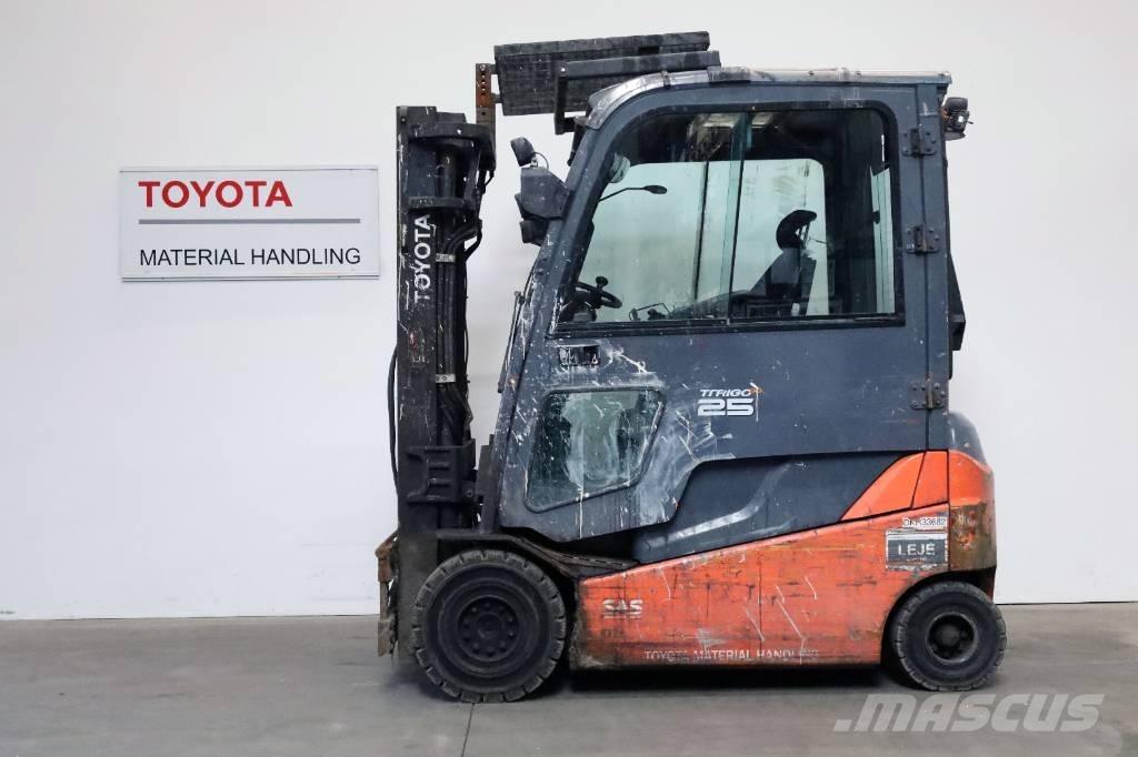 Toyota 8 FBMT 25 Elektro Stapler