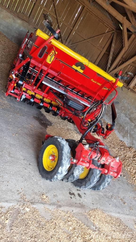 Väderstad Rapid 300C Drillmaschinenkombination
