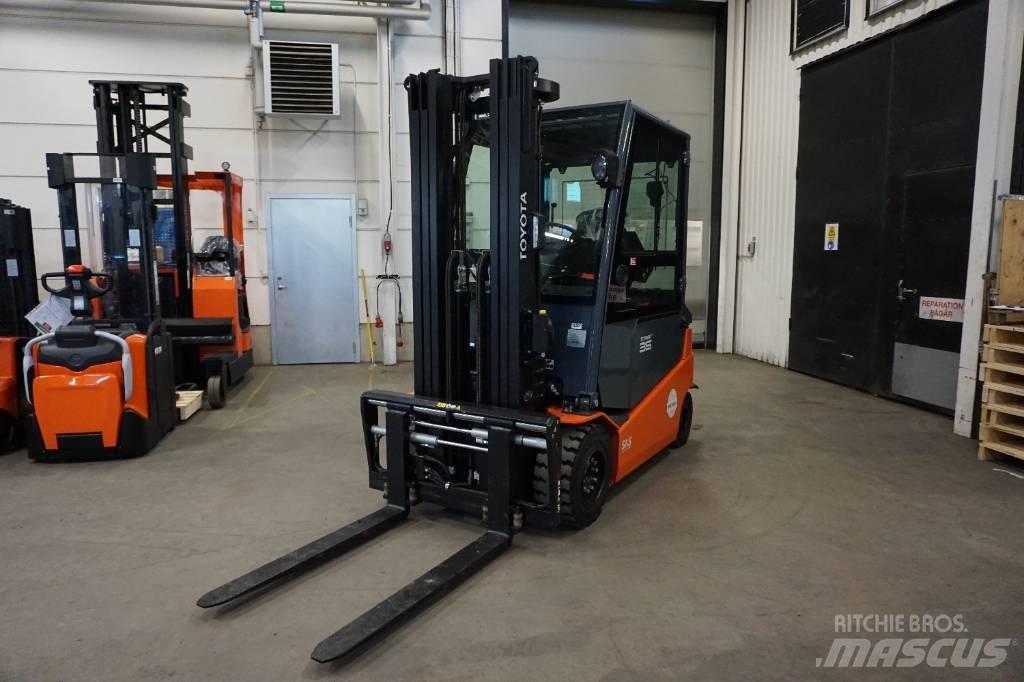 Toyota 8FBMT35 Elektro Stapler
