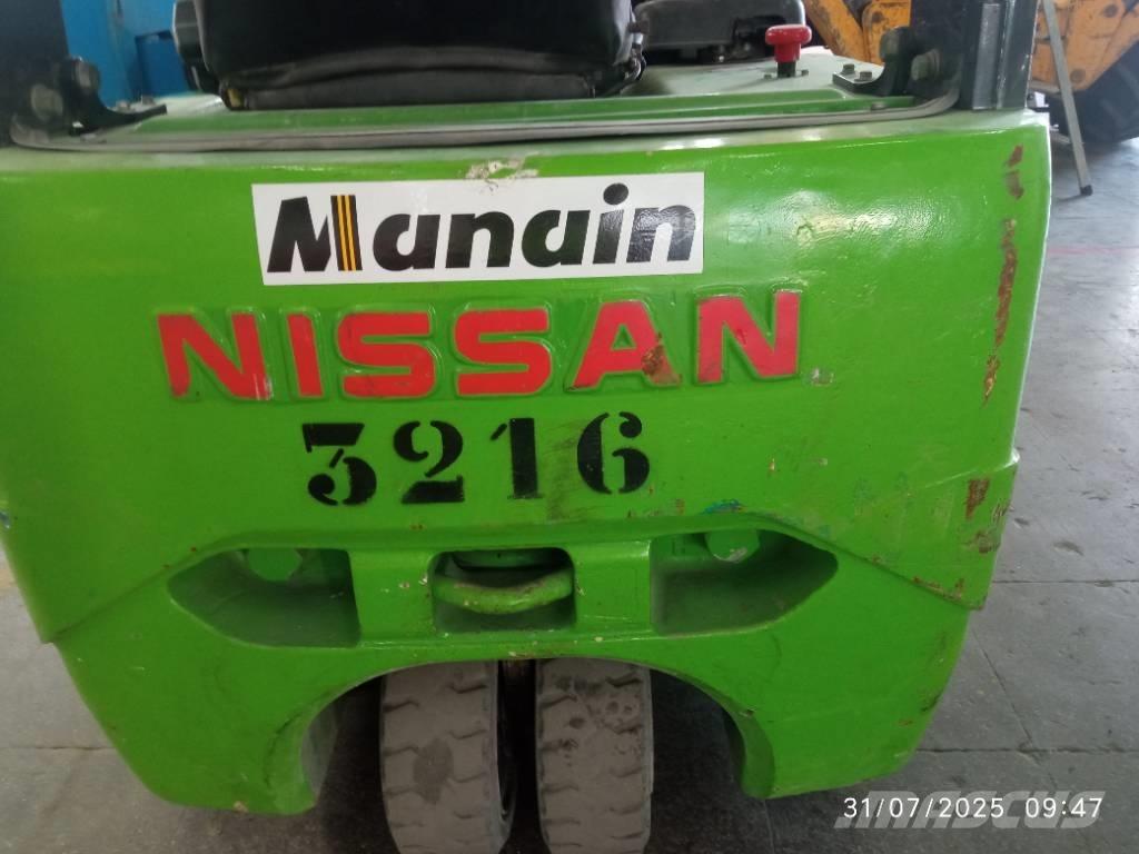 Nissan 1N1L180Q Diesel Stapler