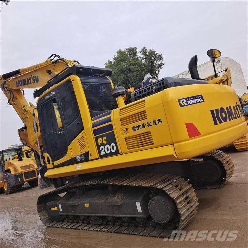 Komatsu PC200-7 Raupenbagger