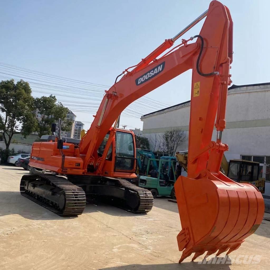 Doosan DX 300 LC Raupenbagger