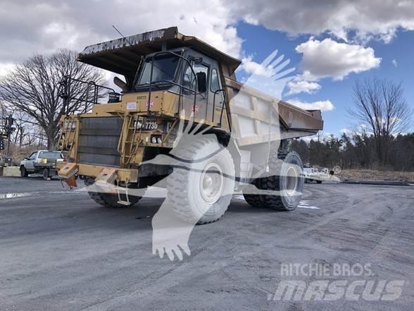 CAT 773D Dumper - Knickgelenk