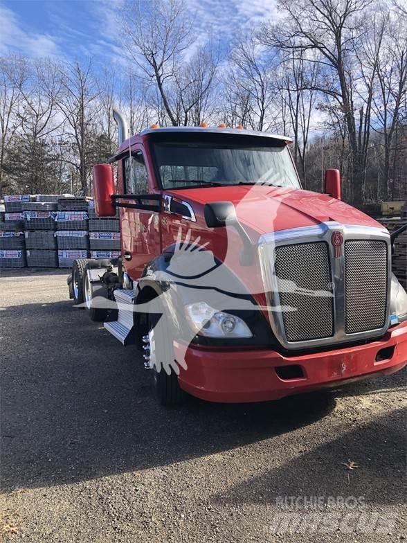 Kenworth T680 Sattelzugmaschinen