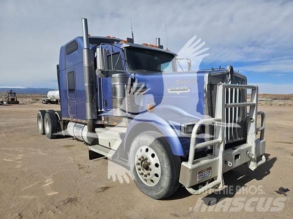 Kenworth W900 Sattelzugmaschinen