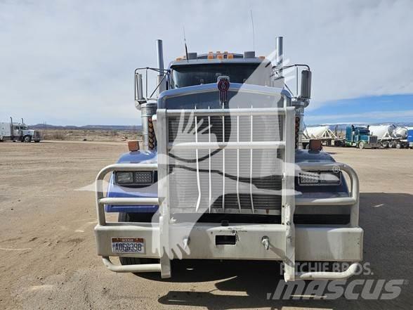 Kenworth W900 Sattelzugmaschinen