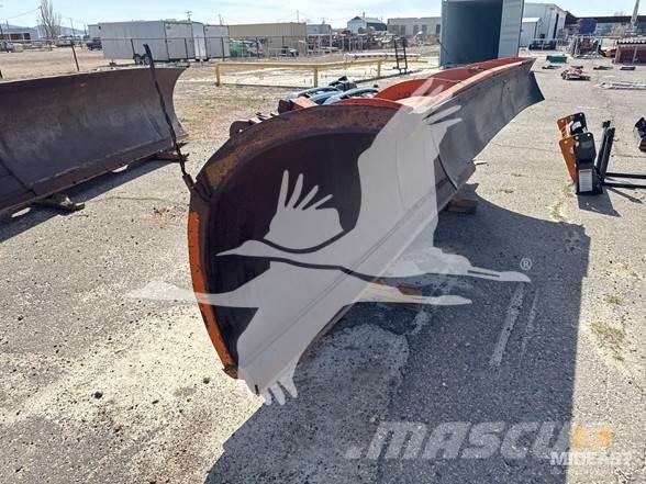  SNOW PLOW Sonstige Baumaschinen