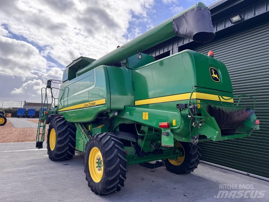 John Deere T 560 i Mähdrescher