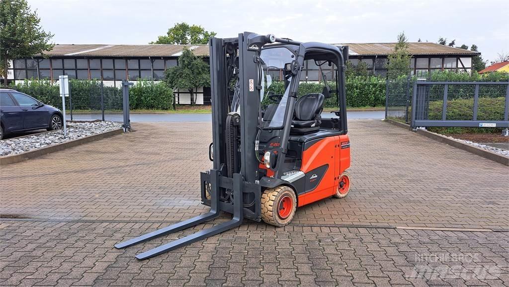 Linde E20PH-02 Elektro Stapler