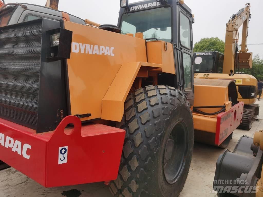 Dynapac CA 25 D Walzenzüge