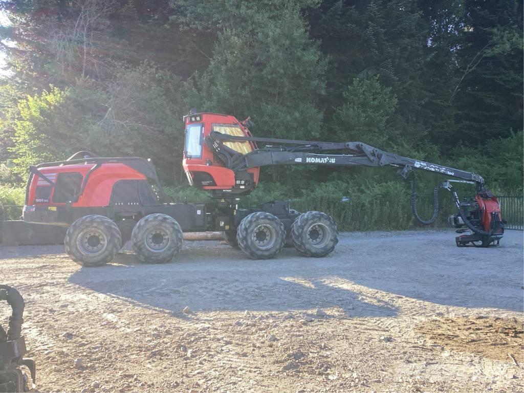 Komatsu 901 XC Harvester