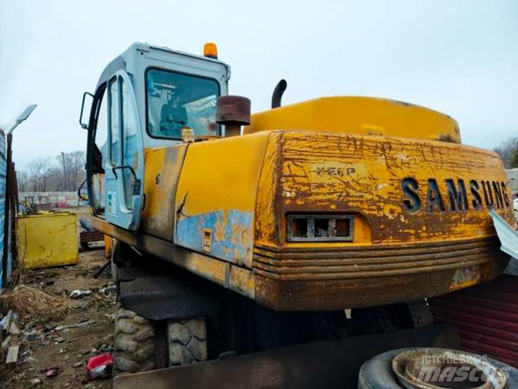 Samsung SE 210 Raupenbagger