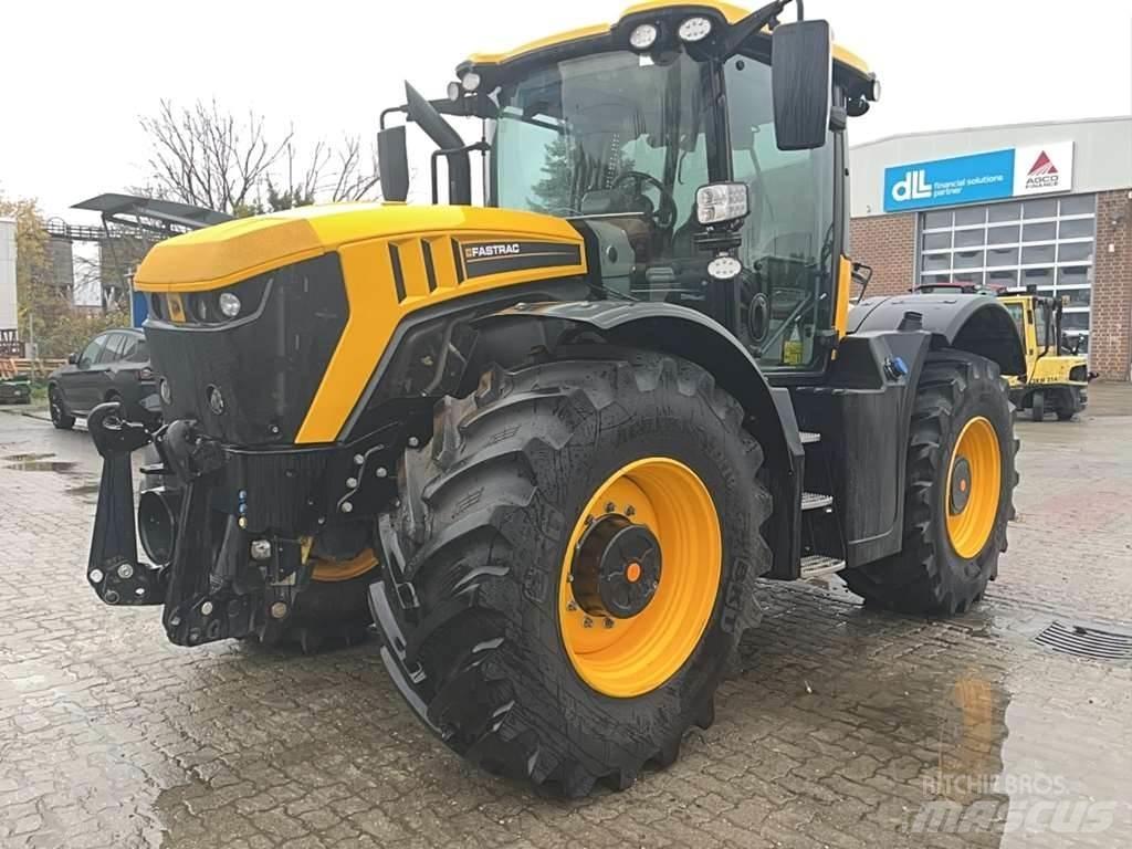 JCB Fastrac 4220 Traktoren