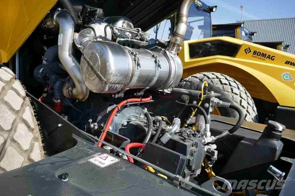 Bomag BW 213 D-5 Erdbauwalzen