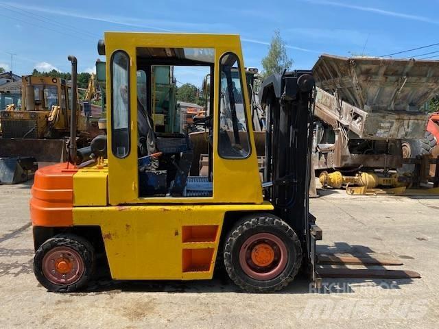 Kalmar DB 3-500 Diesel Stapler