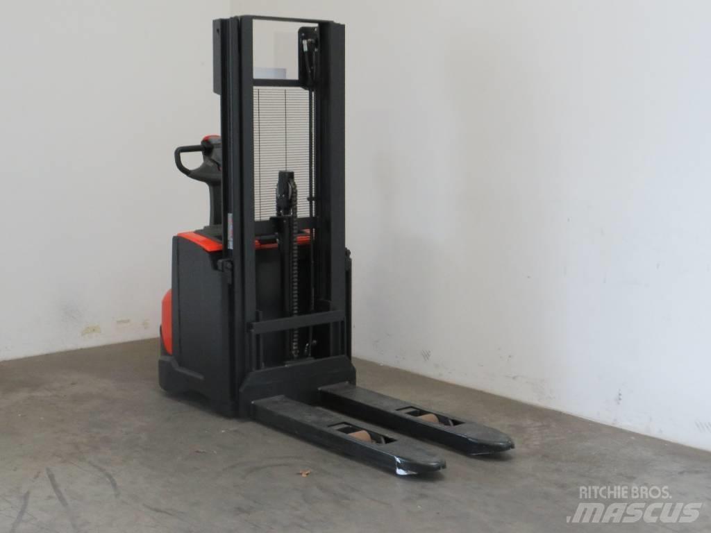 BT SWE140 Deichselstapler