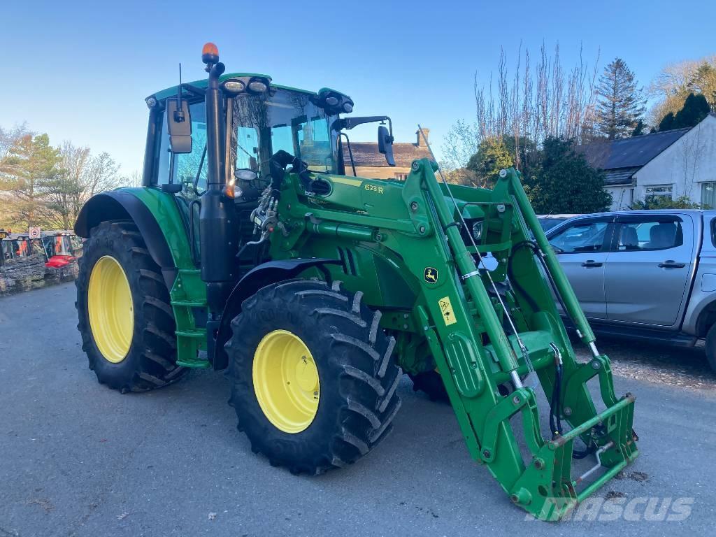 John Deere 6130 M Traktoren