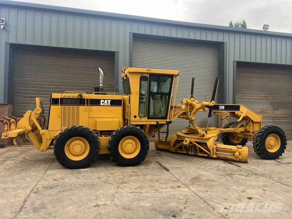 CAT 12 H Grader