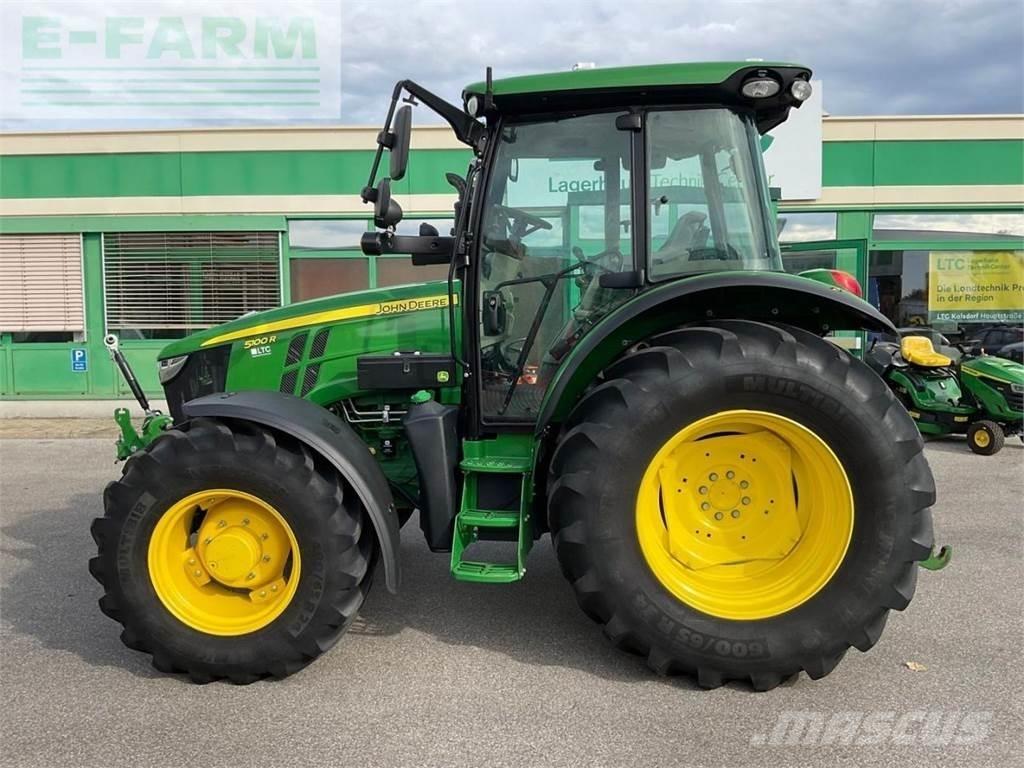 John Deere 5100R Traktoren