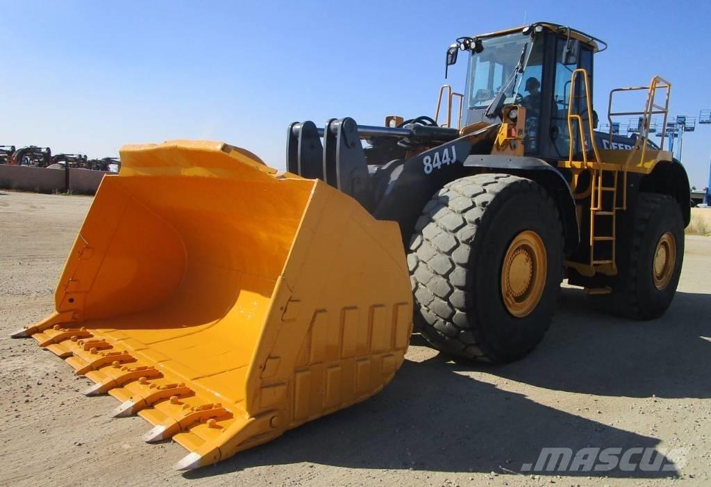 John Deere 844 J Radlader