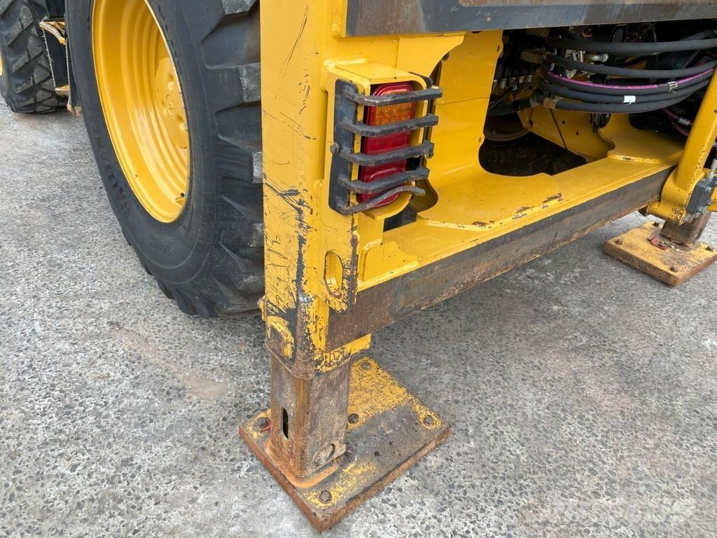 CAT 432F2 NVT Baggerlader