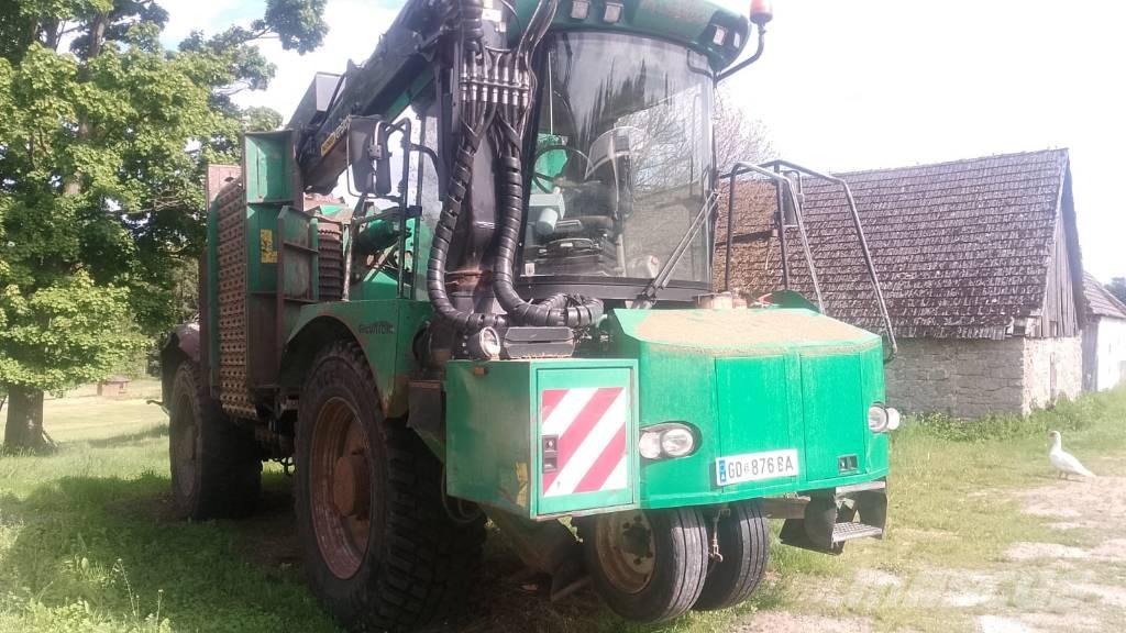 Albach Silvator2000 Holzhäcksler