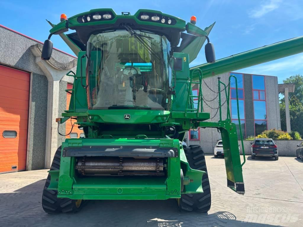 John Deere S 690 i Mähdrescher