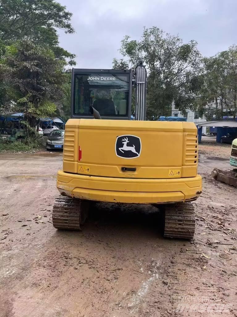John Deere E60 Minibagger < 7t