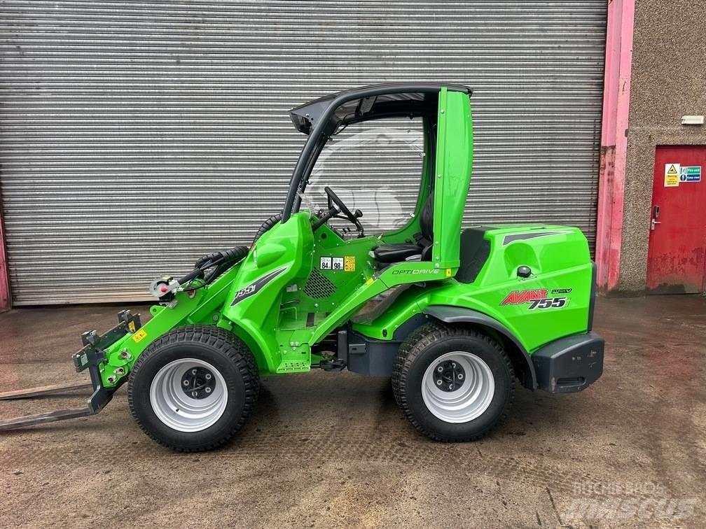 Avant 755 i Minilader
