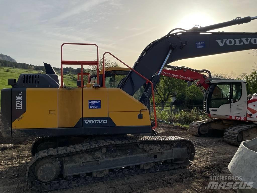 Volvo EC 220 E Raupenbagger