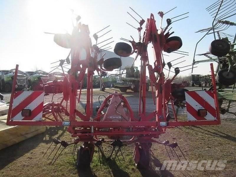 Kuhn GF8702 Kreiselheuer/-wender