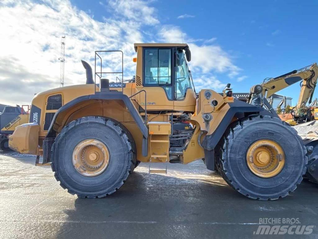 Volvo L 220 G Radlader