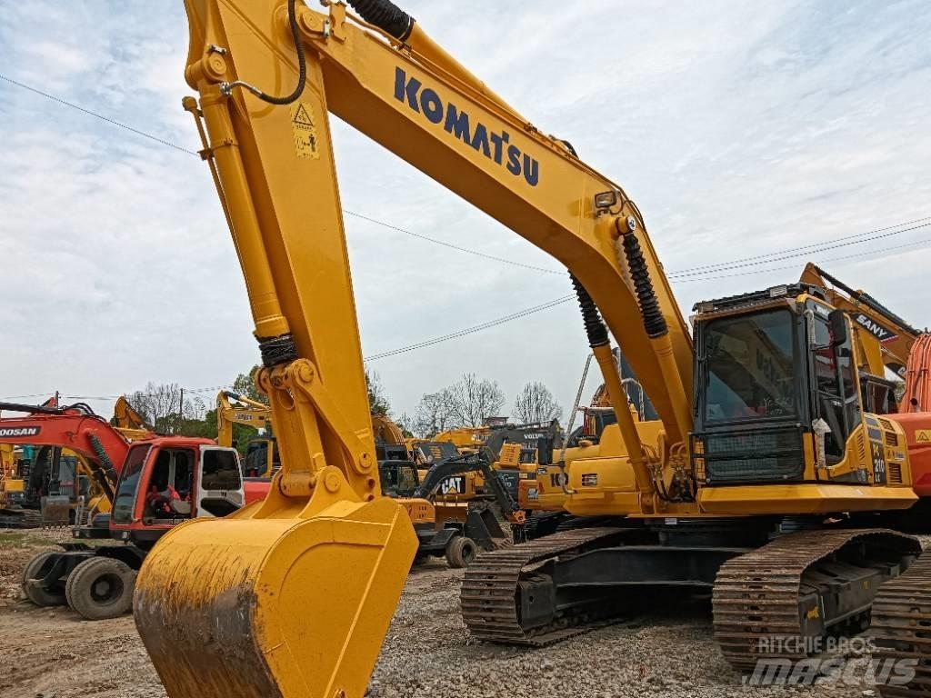Komatsu PC 210-8 Raupenbagger