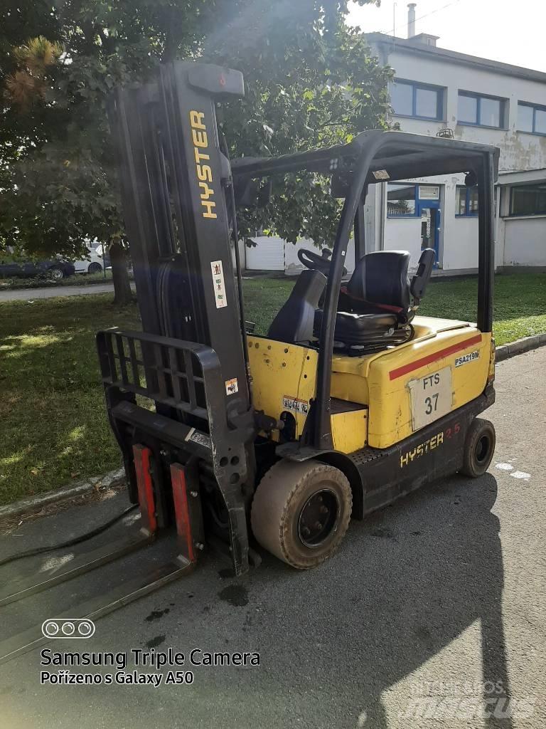 Hyster J2.5XN Elektro Stapler