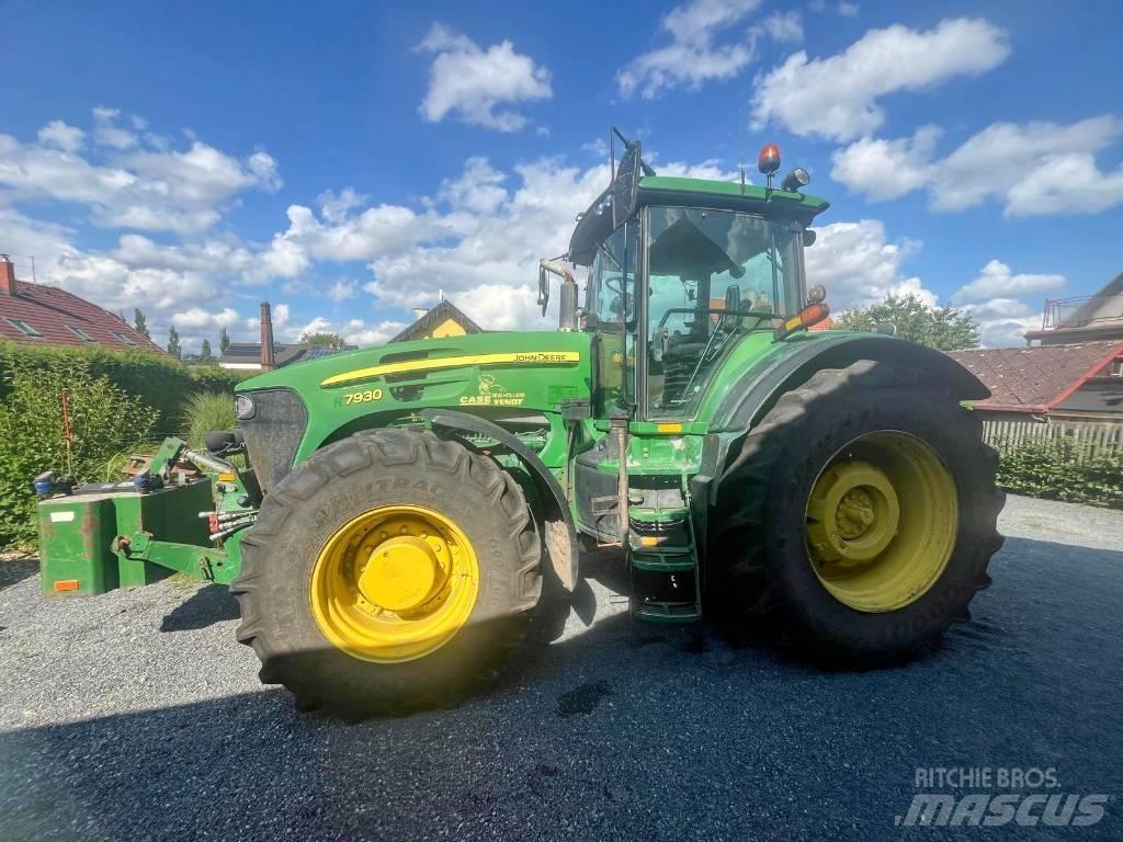 John Deere 7930 Traktoren
