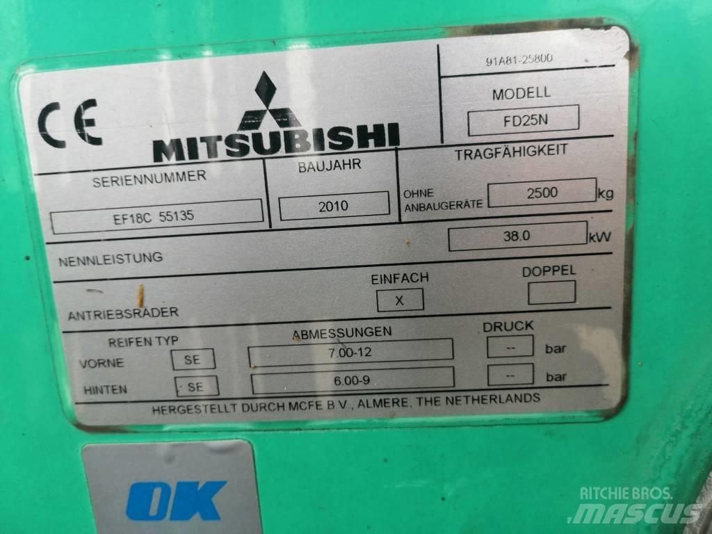 Mitsubishi FD25N Diesel Stapler