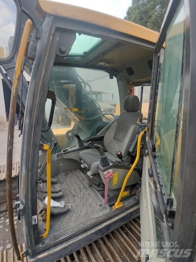 Volvo EC300DL Raupenbagger