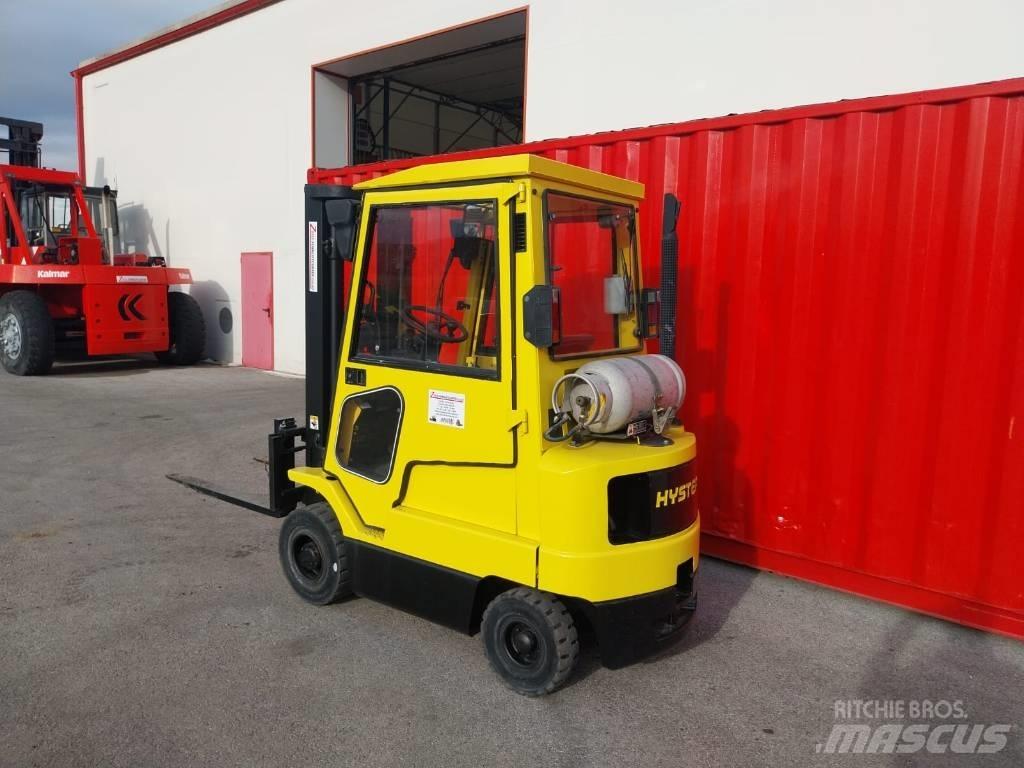 Hyster H 1.75 XM Gas Stapler