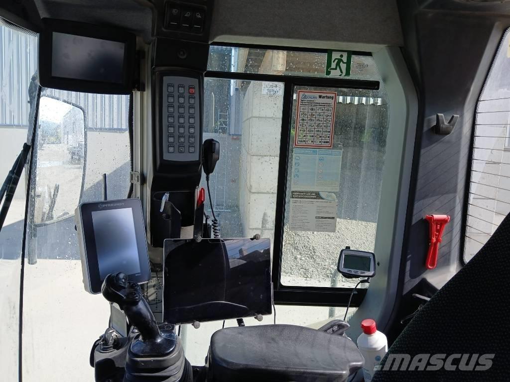 Liebherr L 550 Radlader
