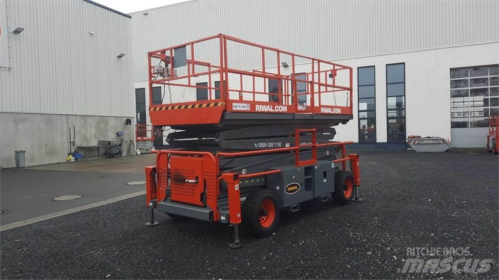SkyJack 9250RT Scheren-Arbeitsbühnen